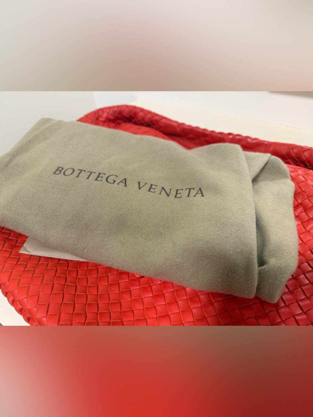 Bottega Veneta Hop Large Shoulder Bag - Picture 8 of 9